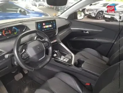 Photo 14 Peugeot 3008  HYBRID 225ch Allure Pack e-EAT8