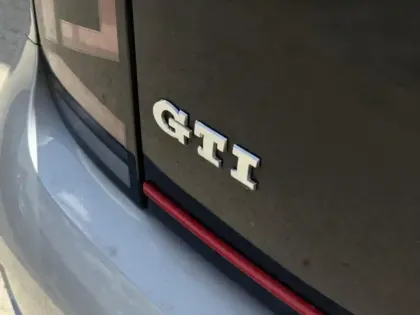Photo 9 Volkswagen Up ! 1.0 115ch BlueMotion Technology GTI 5p