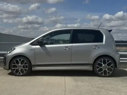 Photo 6 Volkswagen Up ! 1.0 115ch BlueMotion Technology GTI 5p