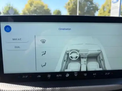 Photo 15 Ford Kuga  2.5 Duratec 180ch Hybrid FlexiFuel ST-Line X Powershift