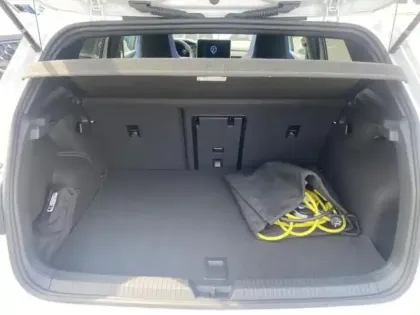 Photo 9 Volkswagen Golf  1.5 eHybrid 272ch GTE DSG6
