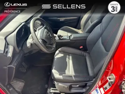 Photo 10 Lexus Lbx  1.5 136ch Emotion 2WD