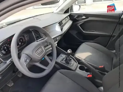 Photo 14 Audi A1  Sportback 25 TFSI 95ch Entry