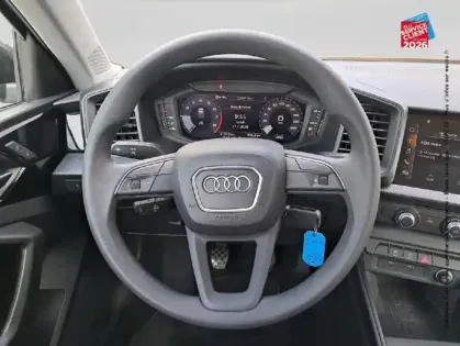 Photo 11 Audi A1  Sportback 25 TFSI 95ch Entry