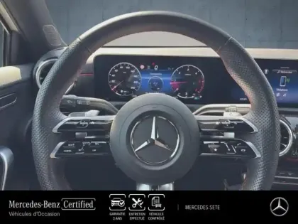 Photo 12 Mercedes Classe A  200 d 150ch AMG Line 8G-DCT