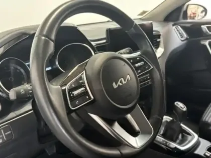 Photo 9 Kia Ceed  SW 1.0 T-GDI 120 Active GPS Camera