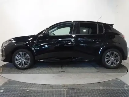 Photo 6 Peugeot 208  e- 136ch Style