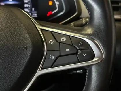 Photo 11 Renault Captur  1.3 TCe mild hybrid 140ch Techno