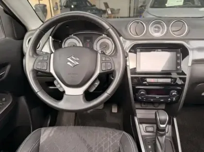 Photo 10 Suzuki Vitara  1.5 Dualjet Hybrid 115ch Style Auto Allgrip