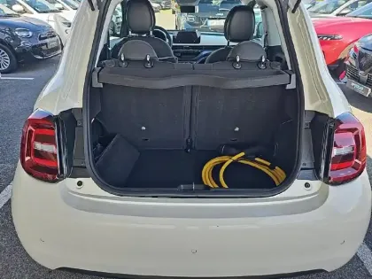 Photo 5 Fiat 500  3+1 e 118ch Pack Confort MY23