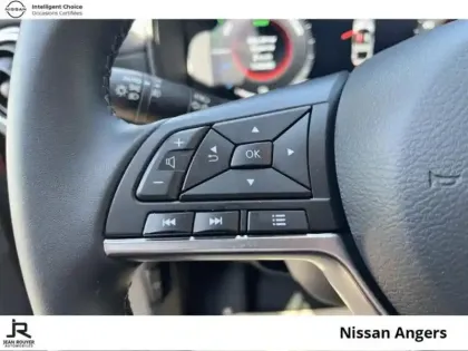 Photo 14 Nissan Juke  1.6 Hybrid 143ch Tekna