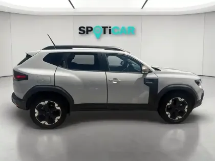 Photo 6 Dacia Duster  1.6 hybrid 140ch Extreme