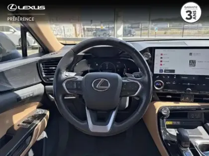Photo 8 Lexus Nx  450h+ Executive 4WD