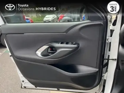 Photo 13 Toyota Yaris  Cross 116h Dynamic MC24