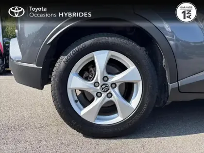 Photo 8 Toyota C-HR  122h Dynamic 2WD E-CVT RC18