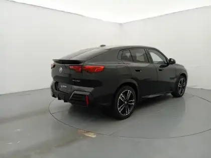 Photo 12 BMW X2  sDrive20iA 170ch M Sport DKG7
