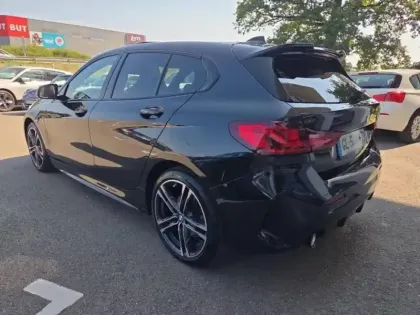 Photo 12 BMW Serie 1 Série 1 118dA 150ch M Sport