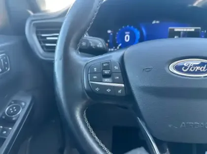 Photo 14 Ford Kuga 2.0 EcoBlue 190ch Vignale BVA i-AWD 11cv