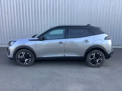 Photo 7 Peugeot 2008 Nouveau Hybrid 145 e-DCS6 GT
