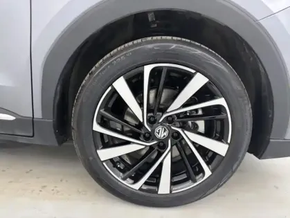 Photo 18 Mg ZS 1.5 Hybrid+ 197ch Luxury