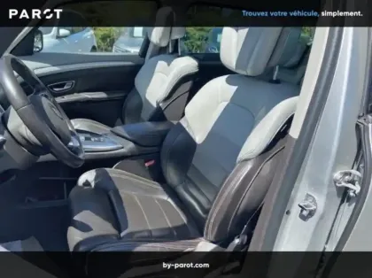 Photo 9 Renault Espace 2.0 Blue dCi 200ch Initiale Paris EDC