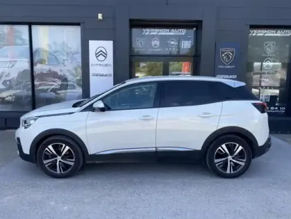 Photo 20 Peugeot 3008 II Puretech 130 S&S ALLURE