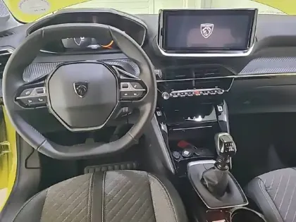 Photo 7 Peugeot 208  PureTech 100 S&S BVM6