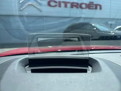 Photo 19 Citroën C4 e- 136 ch Automatique