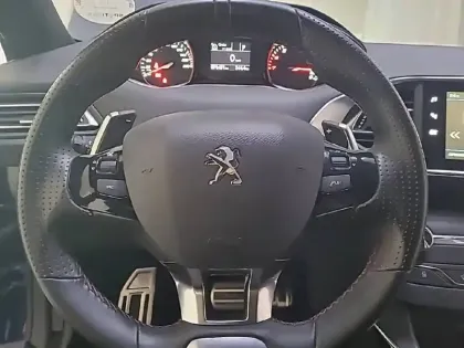 Photo 8 Peugeot 308  SW PureTech 130ch S&S EAT8