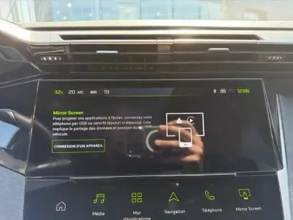 Photo 23 Peugeot 308  Hybrid 145 e-DCS6