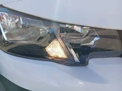 Photo 15 Peugeot Rifter  Standard PureTech 110 S&S BVM6 5pl