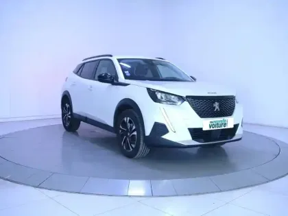 Photo 22 Peugeot 2008  PureTech 130 S&S EAT8