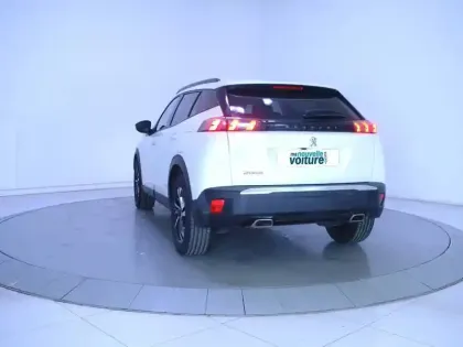 Photo 26 Peugeot 2008  PureTech 130 S&S EAT8