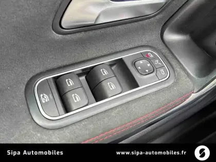 Photo 17 Mercedes CLA  Coupé 200 d 8G-DCT