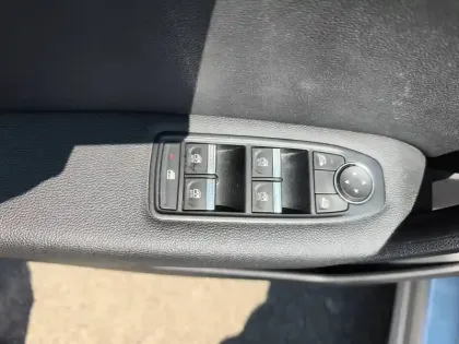 Photo 9 Renault Captur  mild hybrid 160 EDC