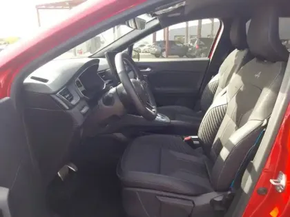 Photo 8 Renault Captur  E-Tech full hybrid 145 ch