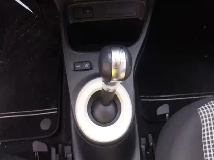 Photo 12 Renault Twingo  III Achat Intégral - 21