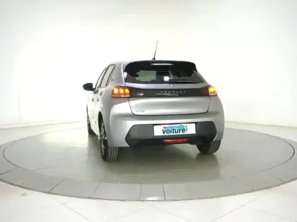 Photo 9 Peugeot 208  PureTech 100 S&S EAT8