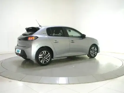 Photo 7 Peugeot 208  PureTech 100 S&S EAT8