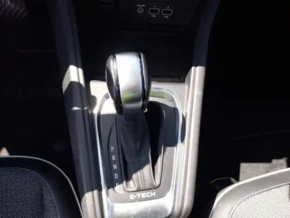 Photo 12 Renault Captur  E-Tech Plug-in 160 - 21