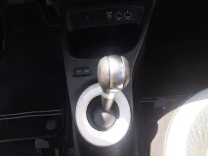 Photo 12 Renault Twingo  III E-Tech