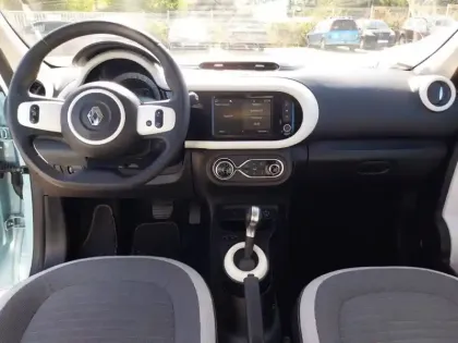 Photo 9 Renault Twingo  III E-Tech