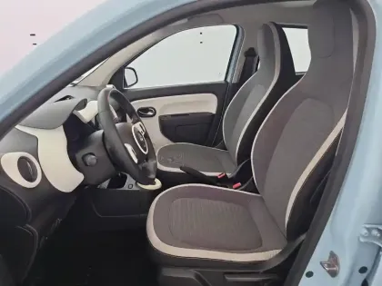 Photo 281 Renault Twingo  III E-Tech