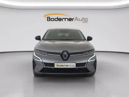 Photo 47 Renault Megane  E-Tech EV60 220 ch super charge