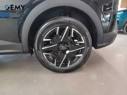 Photo 10 Peugeot 3008  Hybrid 136 e-DCS6