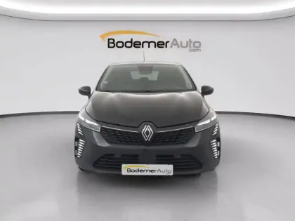 Photo 242 Renault Clio  E-Tech full hybrid 145