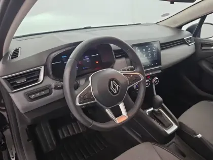 Photo 431 Renault Clio  E-Tech full hybrid 145