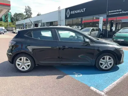 Photo 9 Renault Clio  E-Tech full hybrid 145