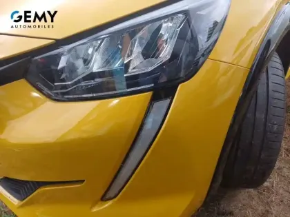 Photo 15 Peugeot 208  Electrique 50 kWh 136ch
