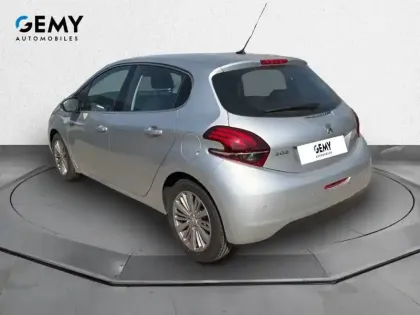 Photo 6 Peugeot 208  1.2 PureTech 110ch S&S BVM5
